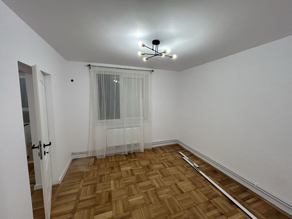 Apartament 2 camere , ultra central ,decomandat