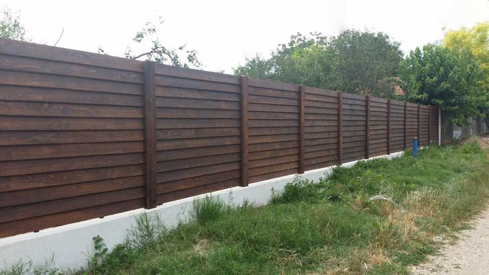 Garduri din sipca metalica si alte modele (jaluzele, tabla, plasa BCA)