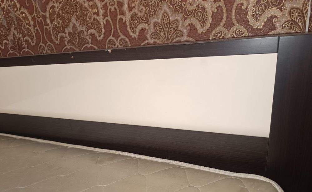 Продам кровать двух спальную