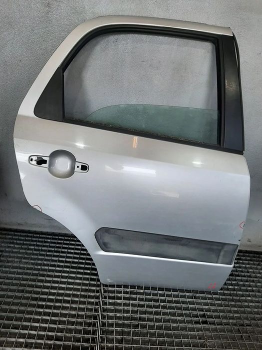 usa portiera dreapta spate  fiat sedici 16  suzuki sx4