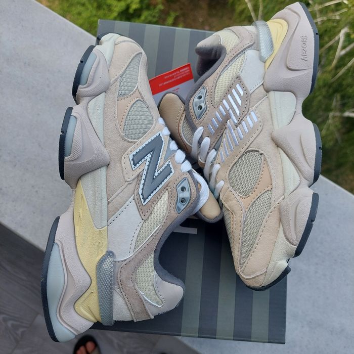 New Balance 9060 Sea Salt Surf 37