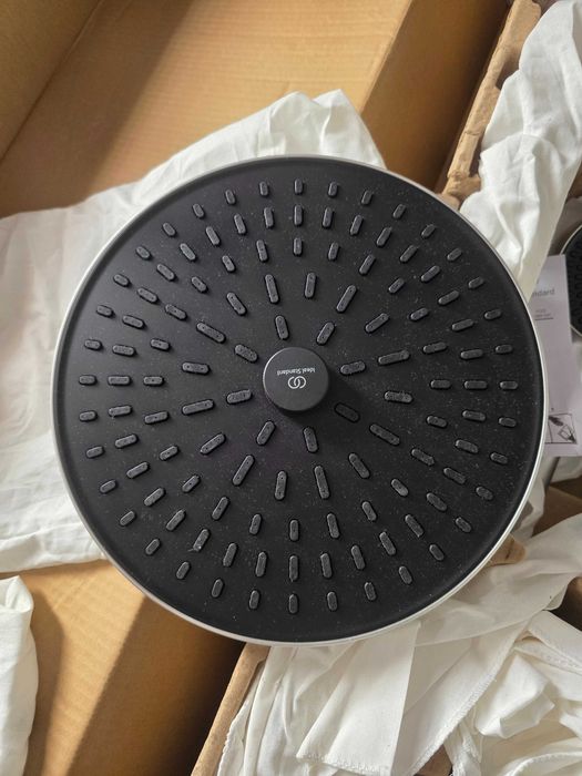 Sistem de duș Ideal Standard Ceratwist Alu+, duș cu economie de apă și jet variabil - Argintiu (338 x 501 x 1104 mm)