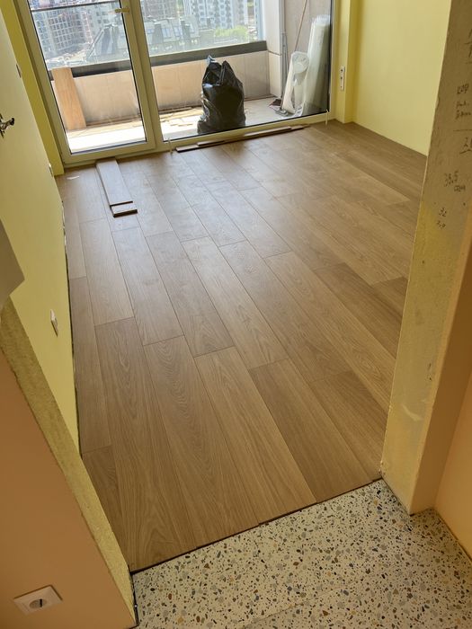 Редене на ламиниран и естествен паркет