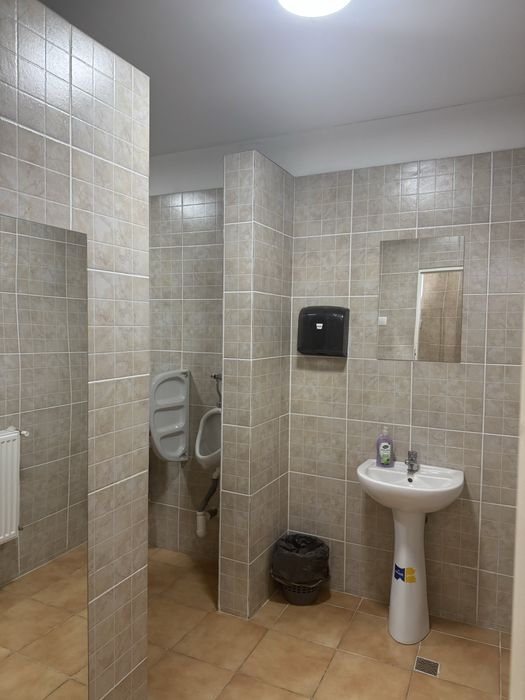 Cladire de inchiriat