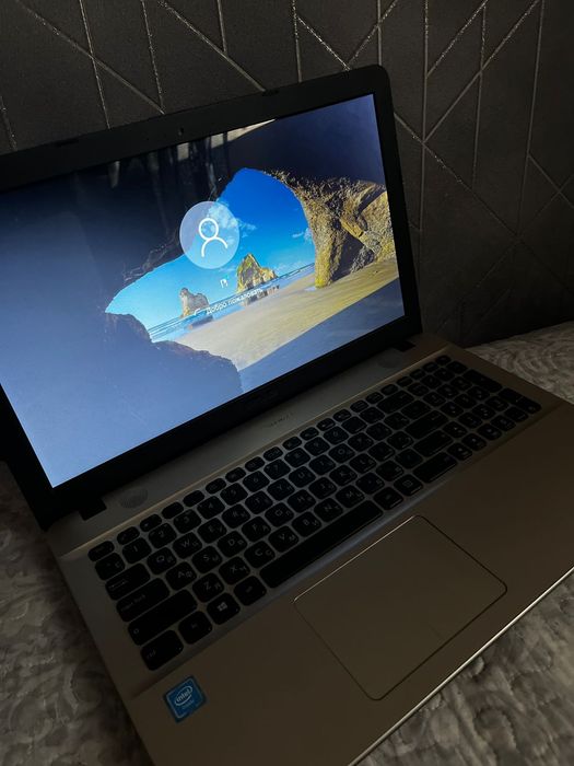 ноутбук Asus SonicMaster X541S