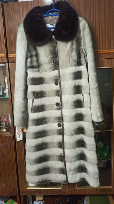 Шуба женская 52 размер