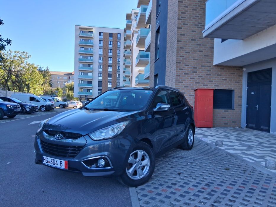 HYUNDAI ix35 2011 — imagine 2
