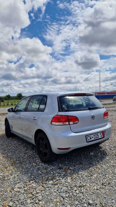 VOLKSWAGEN Golf 2010 — imagine 5