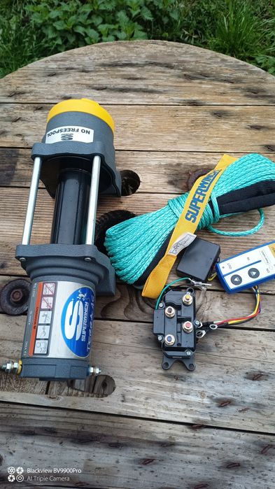 Лебедка Super winch 12v  Нова