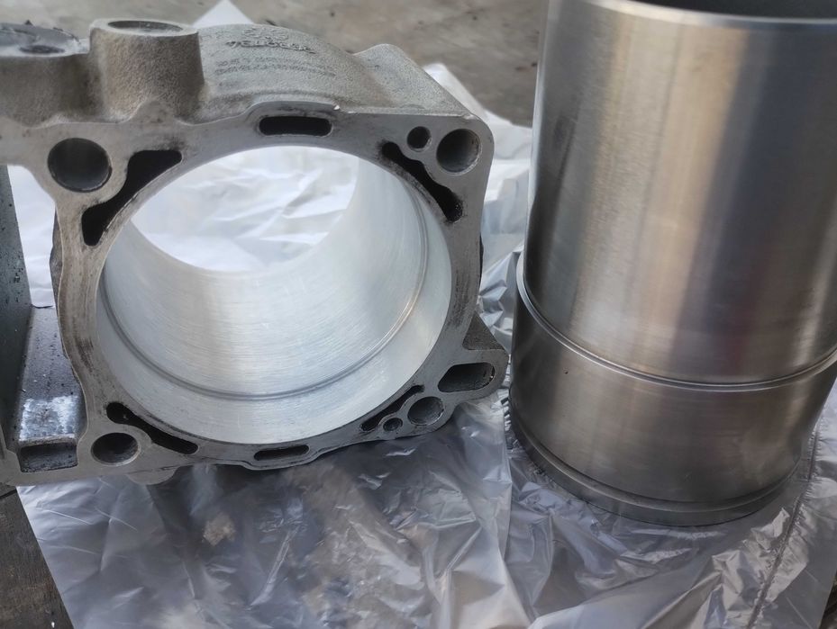 Cilindru Moto Bucsare Alezare Honuire Prelucrare Cilindri Motocicleta