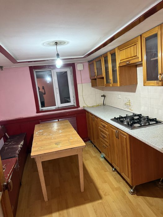 2 этажды үй, жалға беріледі