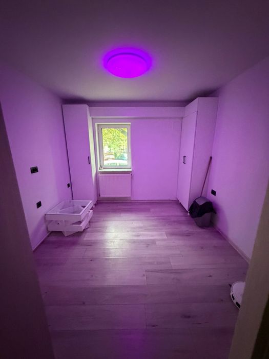 Inchiriez  o camere pentru prestare servicii in domeniul beauty