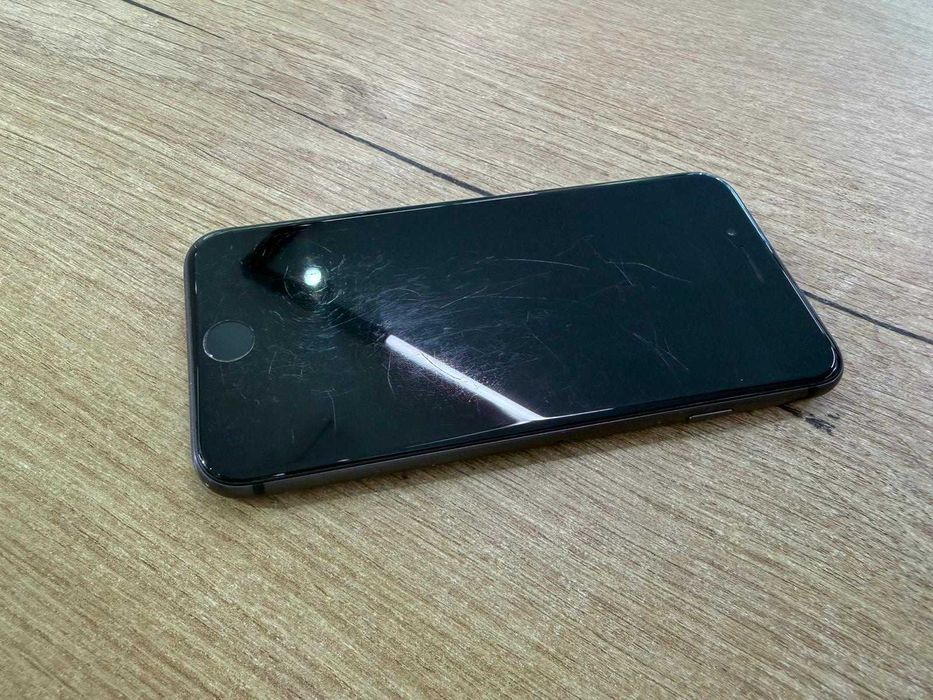 Apple iPhone 8 64GB Black | Telefon Apple | Touch ID | Functional | Buy-Back | Testare in magazin