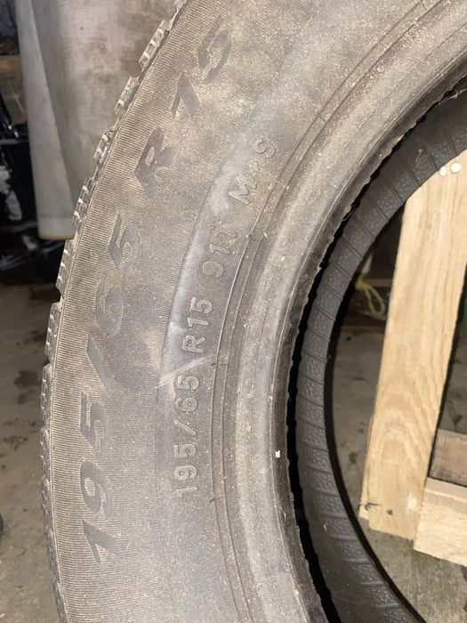 Anvelope iarnă Pirelli 195/65 R15 91T M+S