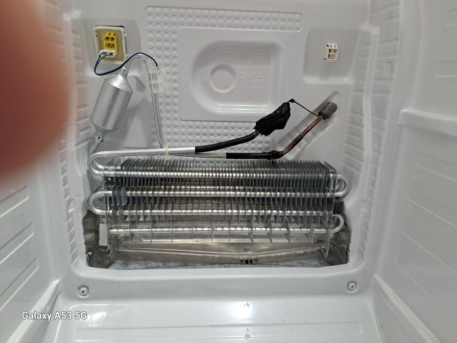 Reparații frigidere la domiciliu