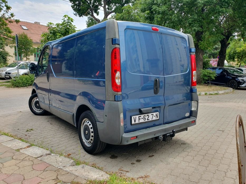 RENAULT Trafic 2013 — imagine 3