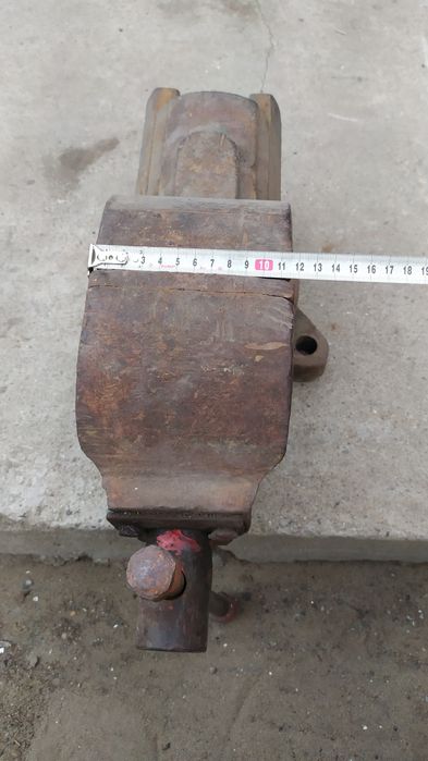 Тисы советские, качественные.