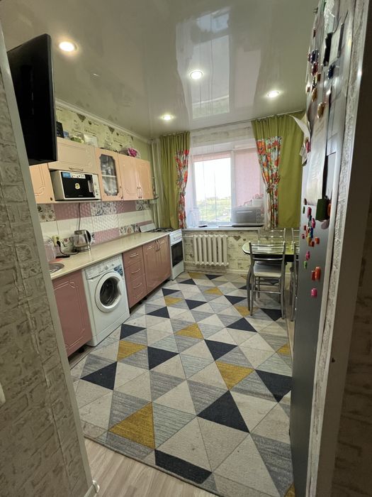 Продам 2 комнатную квартиру