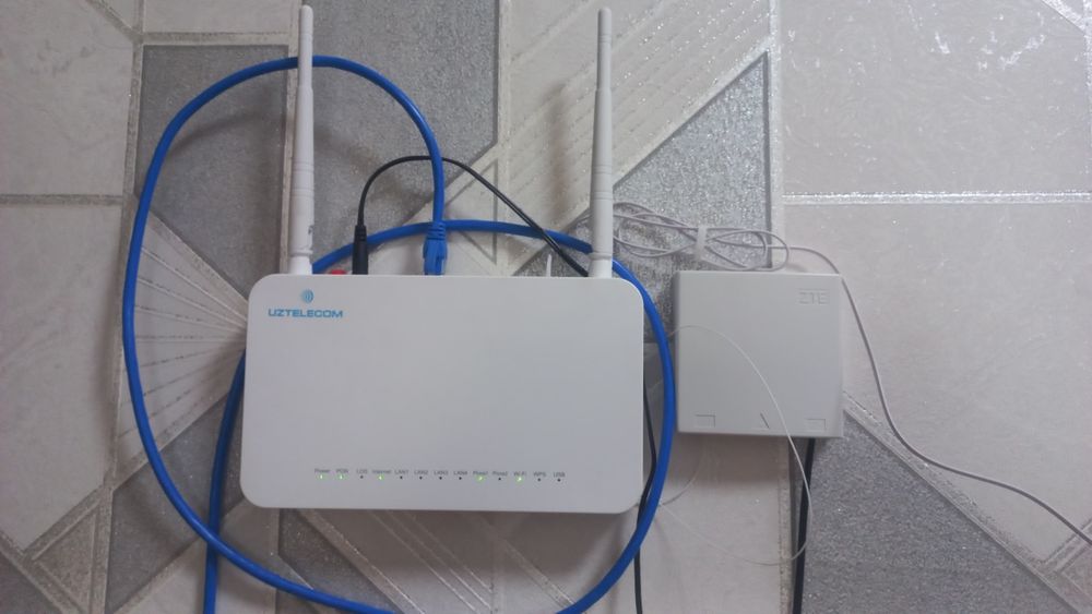 Продается Gpon роутер ZTE ZXHN F660
