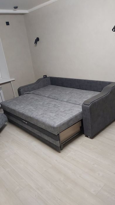 Продам диван 2.20