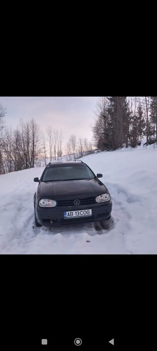 Vând Golf 4/4×4 101 CP