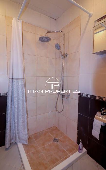 Тристаен апартамент, под наем, кв. Базар Левски