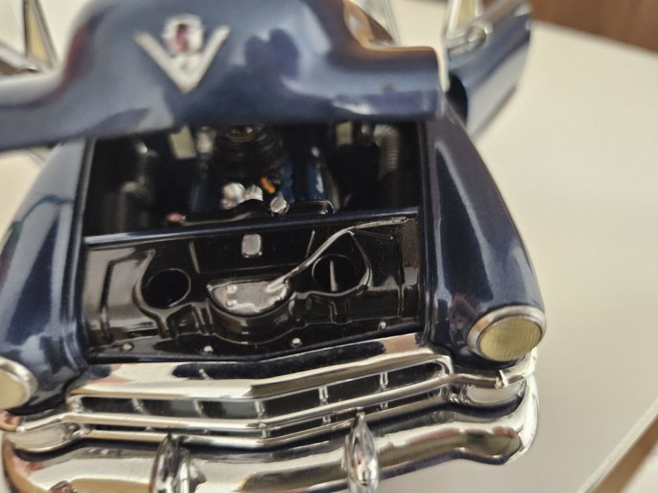 1:24 Franklin Mint 1949 Cadillac Coupe DeVille