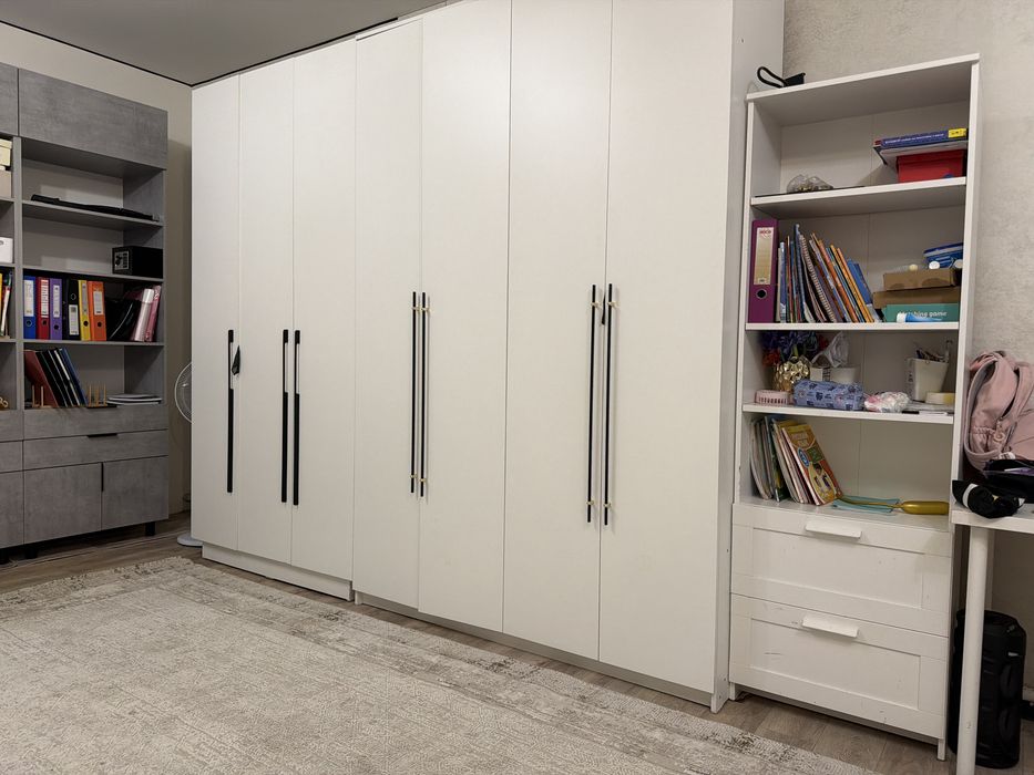 Шкаф для одежды 240 высота, ширина 120, и 160