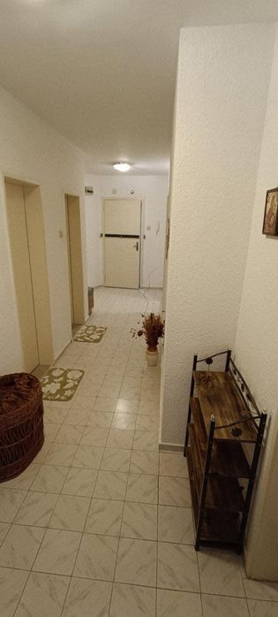 Дава се под наем Тристаен апартамент в Пловдив, Младежки Хълм - 100 кв.м за 485 € - Снимка #9