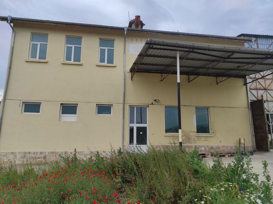 Бизнес имот,фабрика,склад,офис,земеделска земя