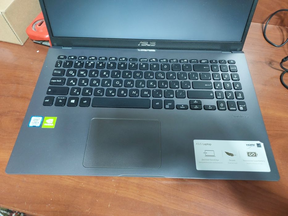 Asus X509F/i5 8265U/nVidea MX110/8gb/256gb