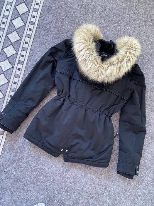 Дамско яке от Zara