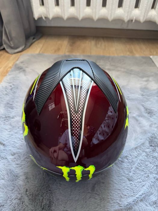 Мото шлем обсолютно новый