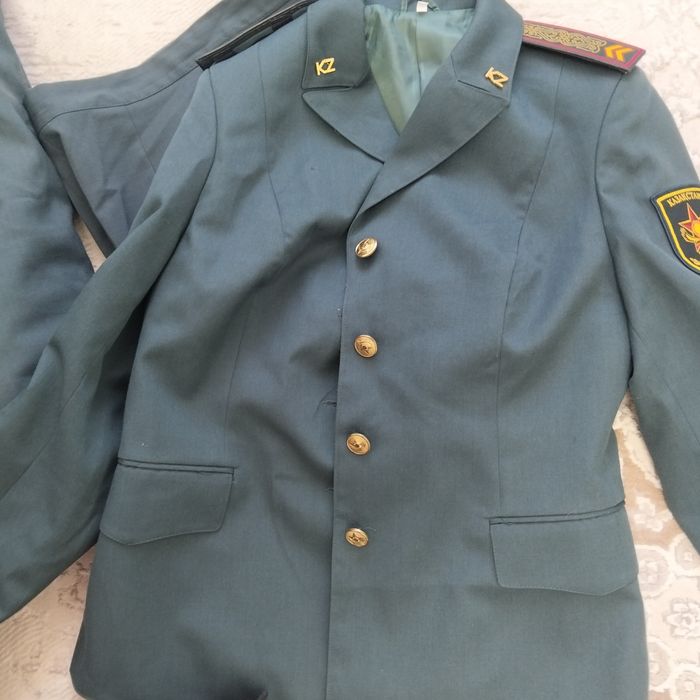 Военные формы новый и буу .