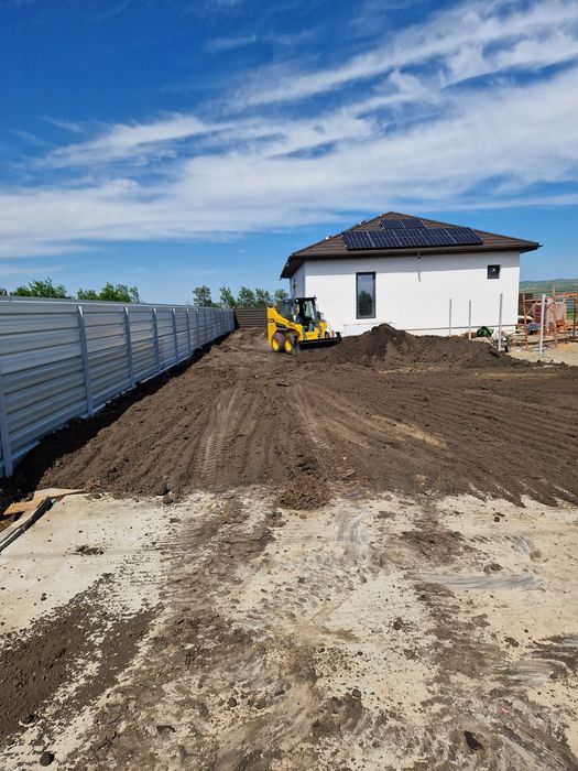 Lucrari miniexcavator de 3 si 2 tone