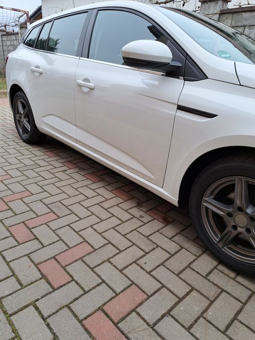 Vand Renault Megane IV RAR efectuat