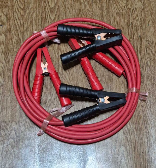 Продаётся провод - прикуриватель для запуска автомобиля .