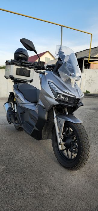 Продам AGV новый
