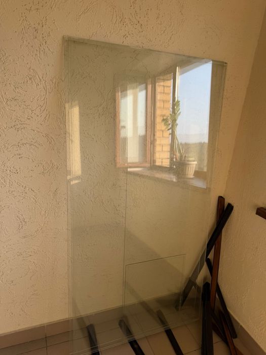 Продам стекла в идельном состоянии
