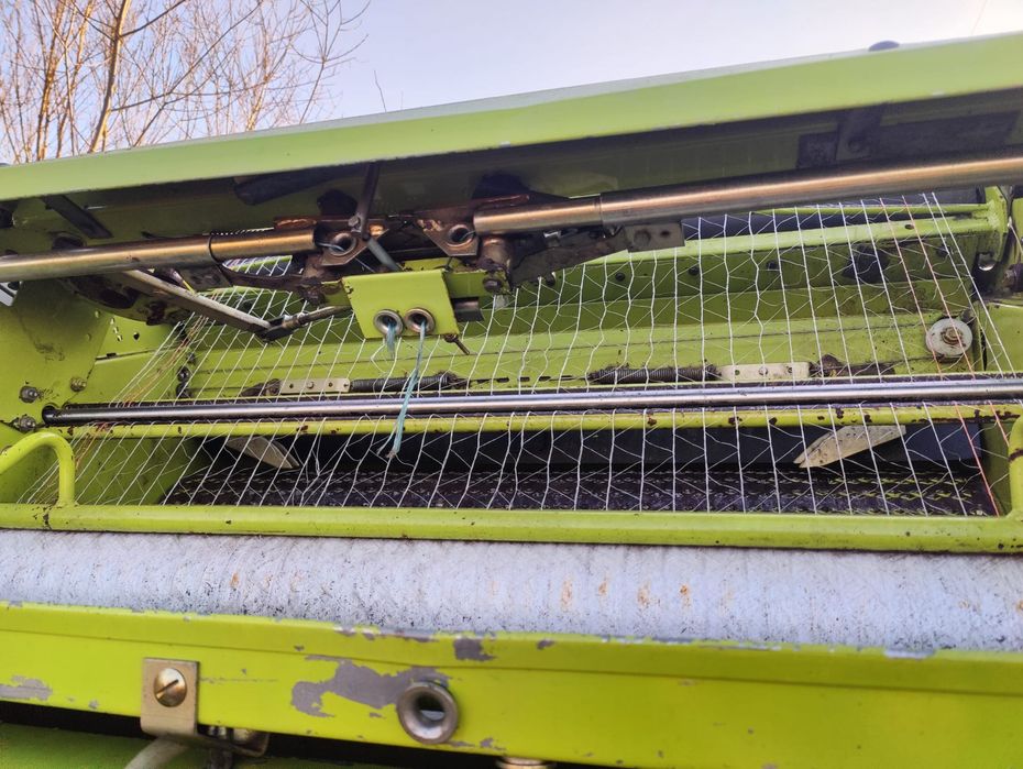 Balotiera/presa baloti rotunzi Claas rollant 46 Silage