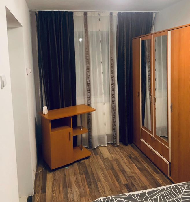Apartament cu 2 camere în Curtea de Argeș  ,de închiriat !