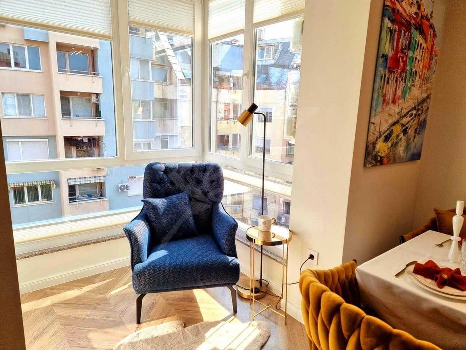 Продава се Тристаен апартамент в Пловдив, Каменица 1 - 85 кв.м за 3353 €/кв.м - Снимка #13