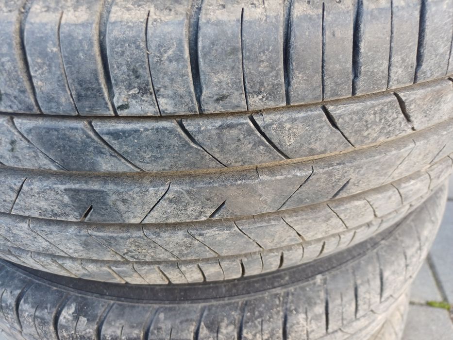 Летни гуми с джанти 15