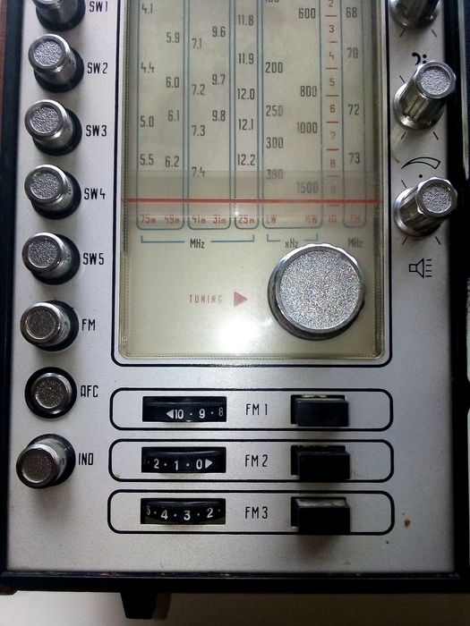 Радио MERIDIAN 211