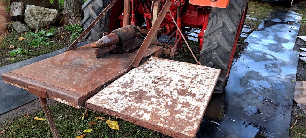 Трактор Т25 Владимирец с.Медковец Монтана.