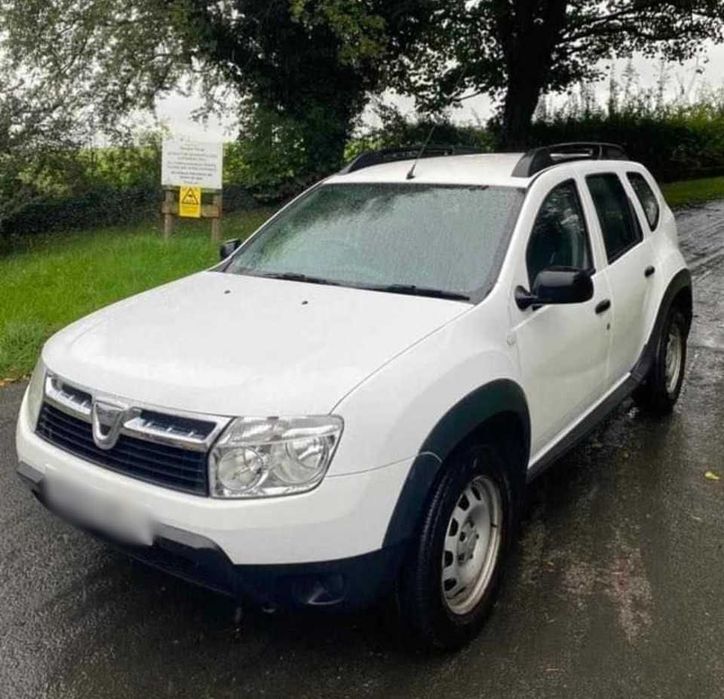Piese caroserie Dacia Duster ,usa Dacia Duster,punte Duster
