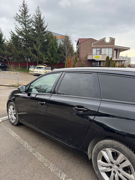 Продавам пежо 308