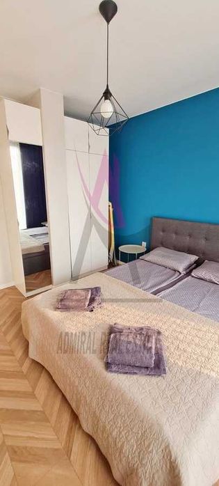 Дава се под наем Двустаен апартамент в Варна, Център - 55 кв.м за 850 € - Снимка #3