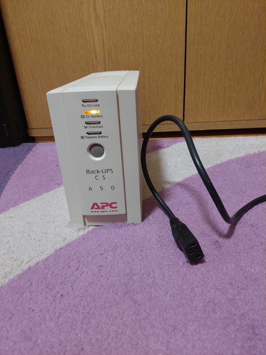sursa camera APC BACK-UPS 650VA 400Watts 230V BK650EI neintreruptibila
