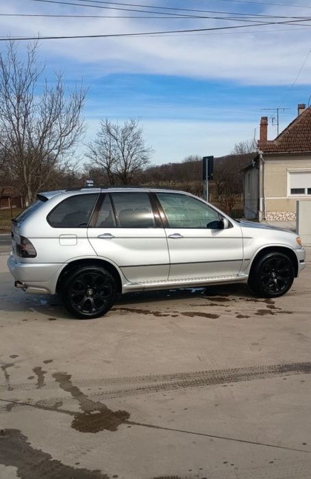 BMW X5 2002 4.4i